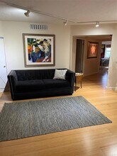 435 S Gulfstream Ave in Sarasota, FL - Building Photo - Building Photo