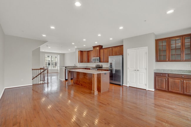 1269 Elderslie Ln in York, PA - Building Photo - Building Photo