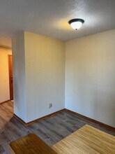 9141 Hwy 55 in Golden Valley, MN - Building Photo - Building Photo