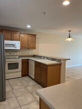 180 Sterling Springs Ln in Altamonte Springs, FL - Building Photo - Building Photo