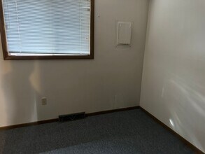 387 N Adams in Lebanon, MO - Building Photo - Building Photo