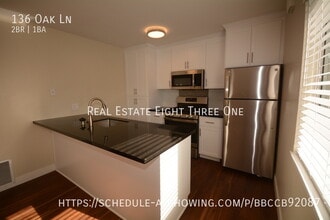 136 Oak Ln in Scotts Valley, CA - Foto de edificio - Building Photo