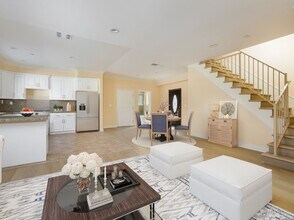 4952 W 112th St, Unit NA in Inglewood, CA - Building Photo - Building Photo