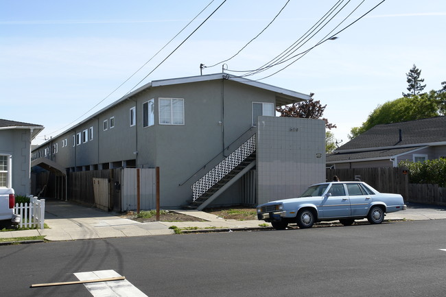 Stambaugh Street Apartments in Redwood City, CA - Building Photo - Building Photo