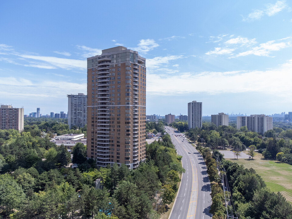 The Excellence in Toronto, ON - Building Photo