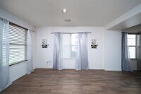 4211 Wayside Stream Ln photo'