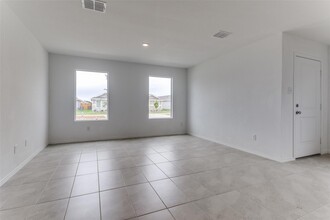 119 Sunflower St, Unit 8101 in Princeton, TX - Building Photo - Building Photo