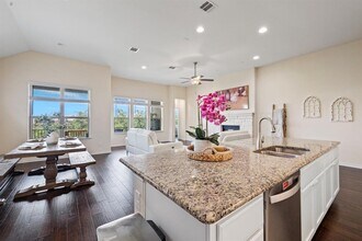 7716 Pace Ravine Dr in Lago Vista, TX - Building Photo - Building Photo