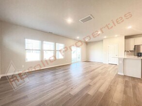 929 Grand Mesa Dr in Garner, NC - Building Photo - Building Photo