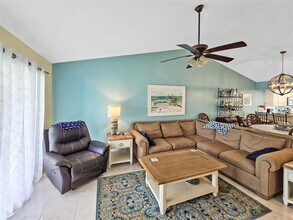 5749 Avista Dr in Sarasota, FL - Building Photo - Building Photo