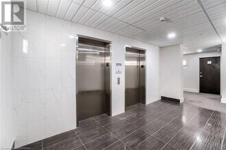 112 King St E in Hamilton, ON - Building Photo - Building Photo