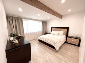 6143 Carpenter Ave in North Hollywood, CA - Building Photo - Building Photo
