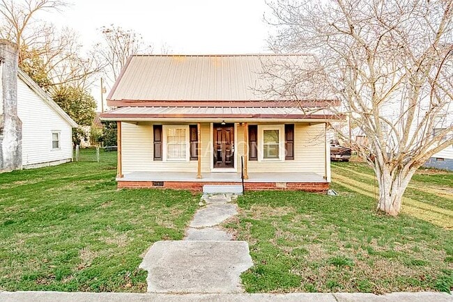 property at 204 Woodside Ave