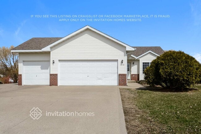 property at 3570 Kaiser Ct NE