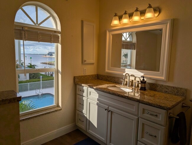 130 Breakers Ct in Punta Gorda, FL - Building Photo - Building Photo