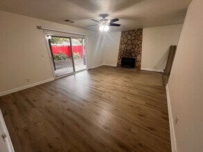 1211 Alderwood Way in Vacaville, CA - Building Photo - Building Photo