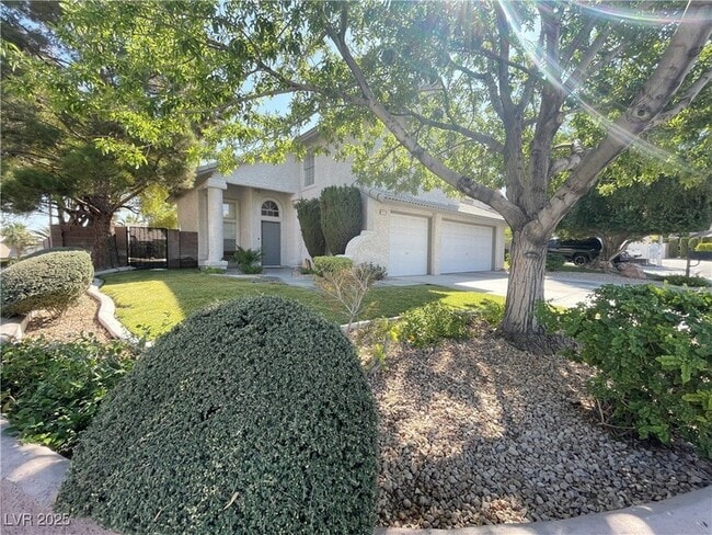 property at 420 Crater Ct