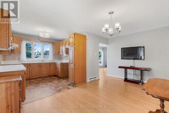 1111 Cholette Crescent in Ottawa, ON - Building Photo - Building Photo