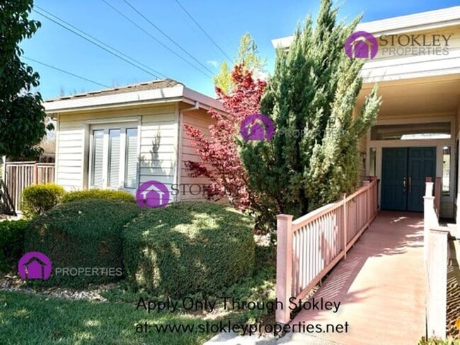 668 Renaissance Ave in Fairfield, CA - Building Photo - Building Photo