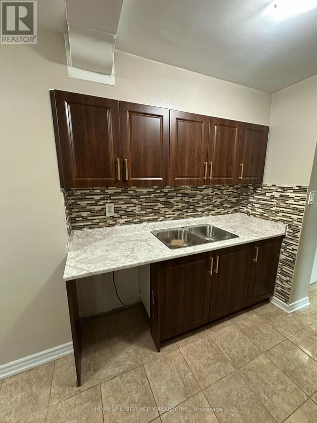 property at 180-180 Markham Rd