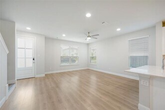 3465 Vista Highlands Ln in Fort Worth, TX - Building Photo - Building Photo