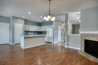 753 Scrutchins Rd in Kyle, TX - Building Photo - Building Photo