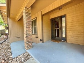 12 Walter Dr in Bella Vista, AR - Building Photo - Building Photo