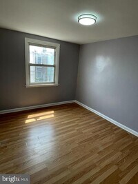 3146 Levick St photo'