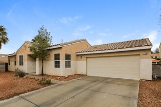 1158 Stormy Valley Rd in Las Vegas, NV - Building Photo - Building Photo