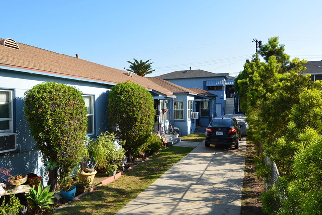 3848 Huron Ave in Culver City, CA - Building Photo - Building Photo