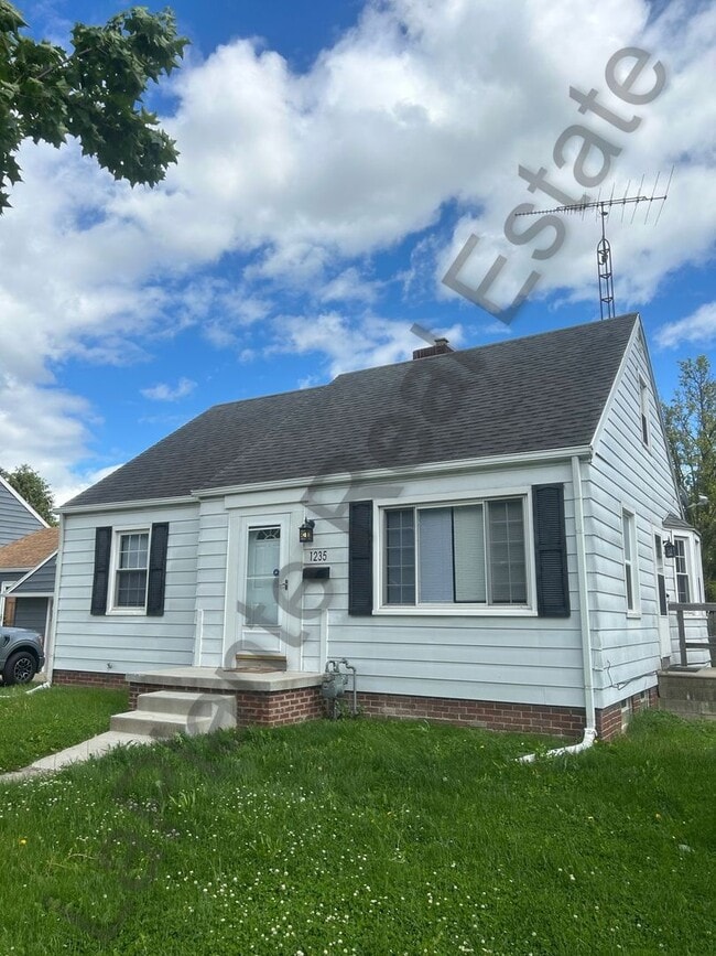 1235 Glenview Rd in Toledo, OH - Building Photo - Building Photo