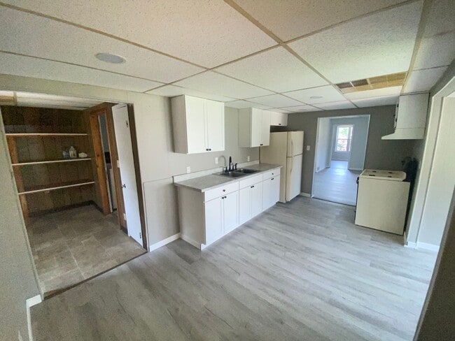 251 W 20th St in Erie, PA - Building Photo - Building Photo