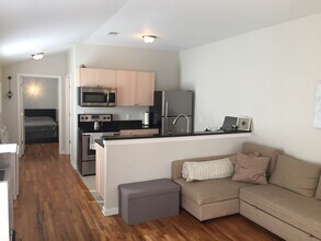 101 Chester Ave SE, Unit 101 Chester Ave A in Atlanta, GA - Building Photo - Building Photo