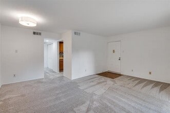 4535 N O'Connor Rd in Irving, TX - Building Photo - Building Photo
