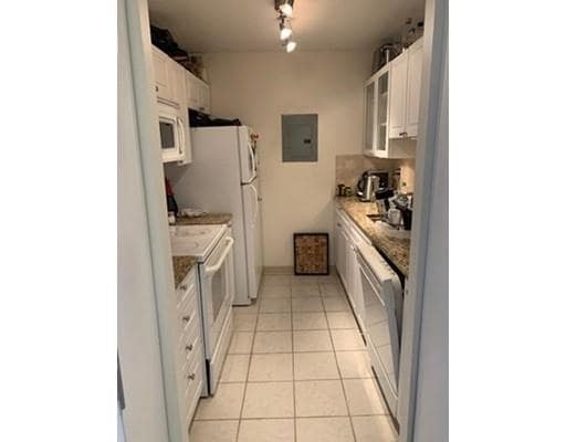 560 Commonwealth Ave, Unit 703