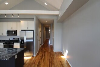 2054 W Division St in Chicago, IL - Building Photo - Building Photo