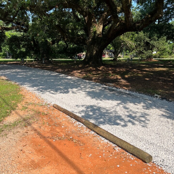 11780 Old Pascagoula Rd in Grand Bay, AL - Building Photo