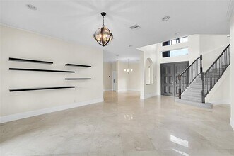 11012 NW 70th Ct in Parkland, FL - Foto de edificio - Building Photo