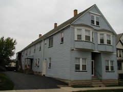 1614 Lakewood Ave in Lakewood, OH - Building Photo