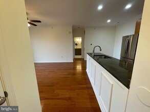 19627 Galway Bay Circle in Germantown, MD - Building Photo - Building Photo