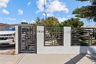 7815 Allott Ave in Los Angeles, CA - Building Photo