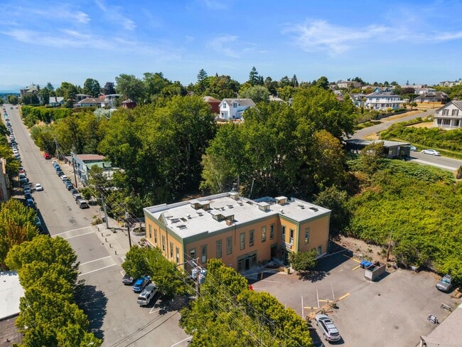 842 Washington St in Port Townsend, WA - Building Photo - Building Photo