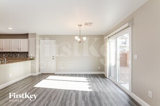 11036 Camden Bay St in Las Vegas, NV - Building Photo - Building Photo