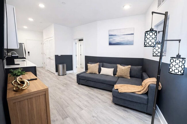 1214 N American St in Philadelphia, PA - Foto de edificio - Building Photo