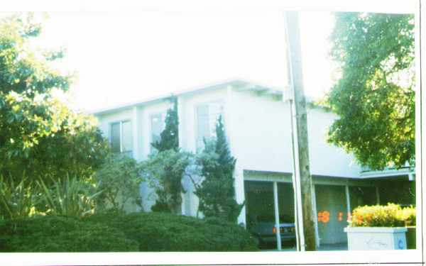 851 Liberty St in El Cerrito, CA - Building Photo - Building Photo