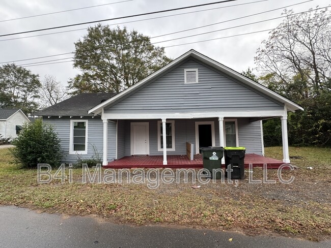 107 Ave L in Thomaston, GA - Building Photo - Building Photo