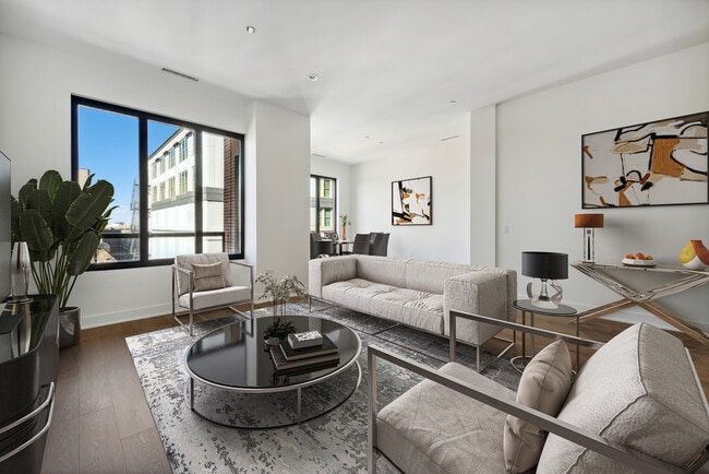 323 S Racine Ave in Chicago, IL - Building Photo - Building Photo