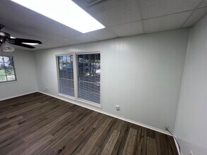 11106 N Dowling Rd in College Station, TX - Building Photo - Building Photo