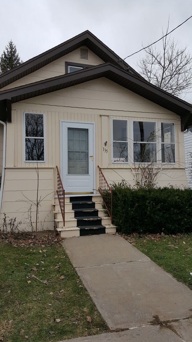 135 Dryden Ave Rentals in Utica, NY