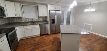 210 Dogwood Cir in Cleveland, TN - Foto de edificio - Building Photo